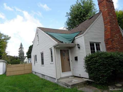 3rd image of 355 N Elizabeth St