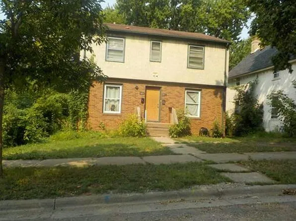 2409 Bryant Ave N, Minneapolis, MN 55411