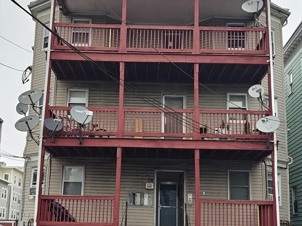 54 Shirley Ave, Revere, MA 02151
