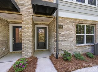 Central Living at Craig, Charlotte, NC 28211