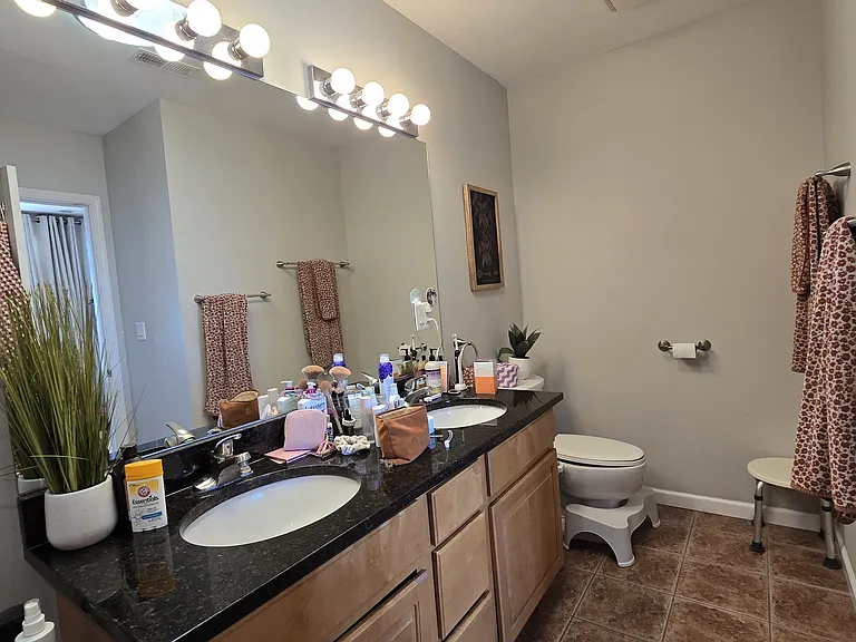 3147 W Augusta Blvd #3 — Photo 9