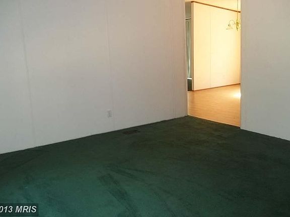 3rd image of 7171 Tanglewood Dr