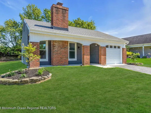7 Elmswell Avenue, Manchester, NJ 08759