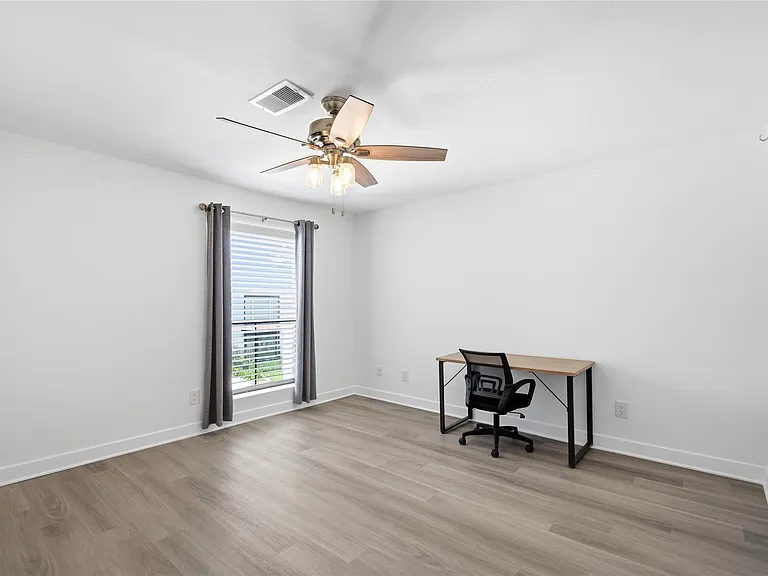 9407 Denbury Way — Photo 34
