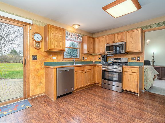 4th image of 11527 Twin Lakes Dr