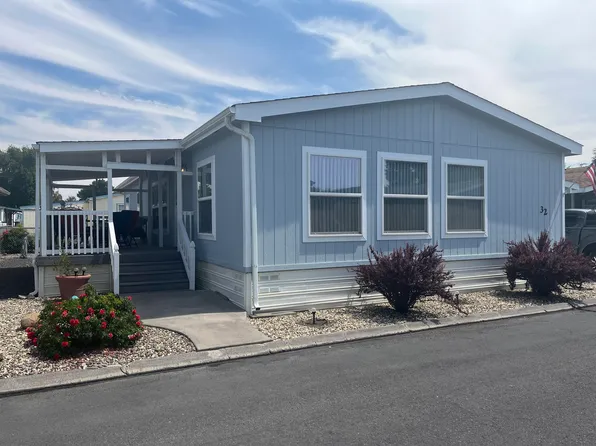 4200 Summers Ln Unit 32, Klamath Falls, OR 97603