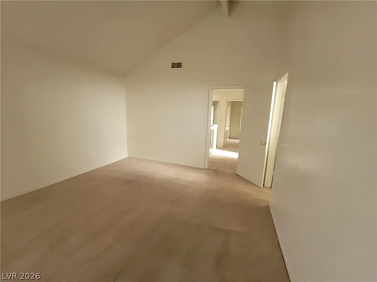 4760 Woodridge Rd — Photo 62