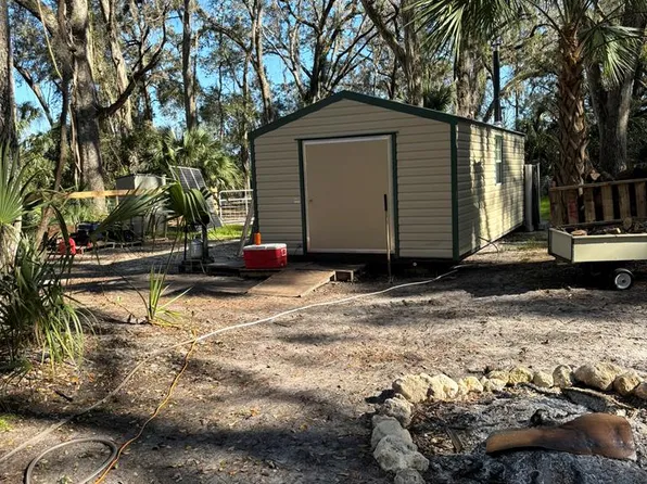 240 NE 543rd St, Old Town, FL 32680