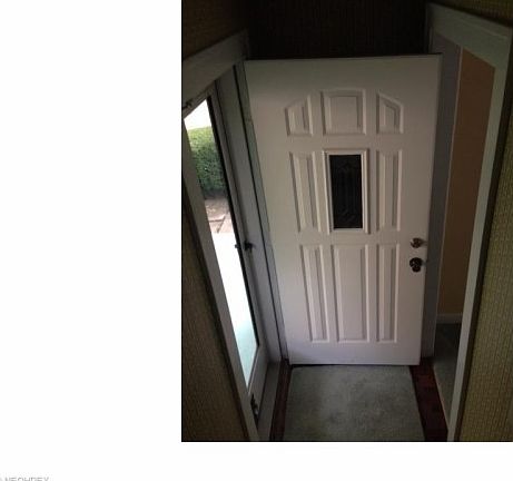 3rd image of 1869 Beni Ct