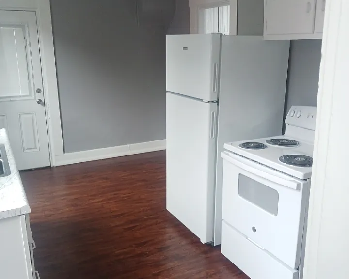 1032 Hamlet St #F1 — Photo 10