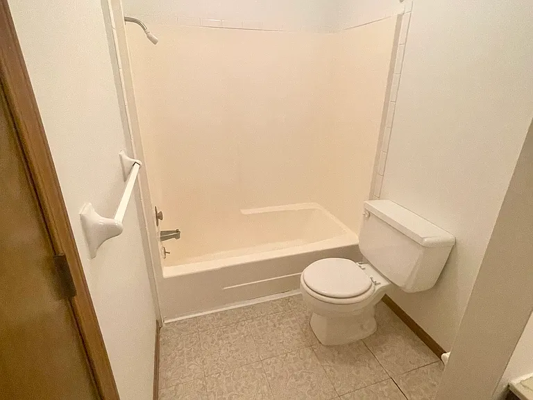 3400 Balboa Ln #20 — Photo 12