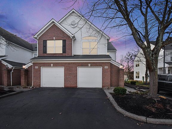 3rd image of 4941 Village Mdw #4941