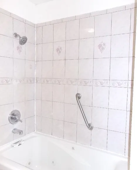 202 Crestway Dr — Photo 12