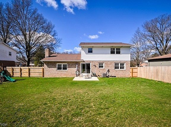 3rd image of 712 Tanya Ave NW