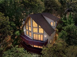 133 Cumberland Dr, Lake Arrowhead, CA 92352