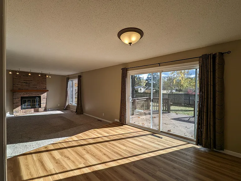 1754 S Cambridge Dr — Photo 6