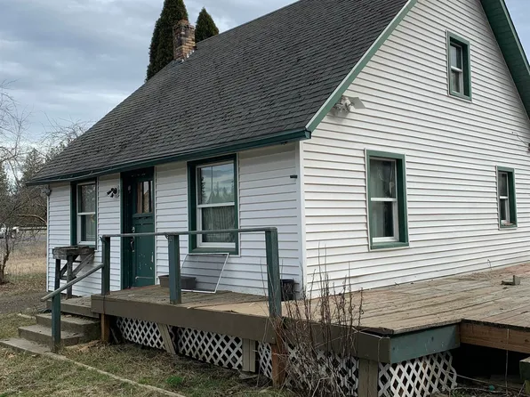 3825 W Burroughs Rd, Deer Park, WA 99006