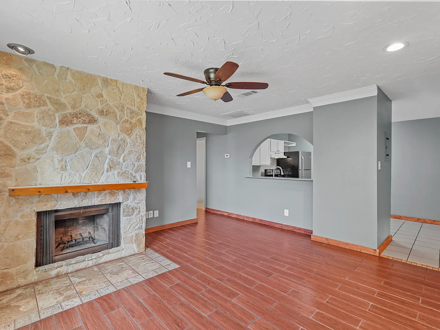 2200 East Trinity Mills Rd #401; Carrollton 75006 - 1 — Photo 3