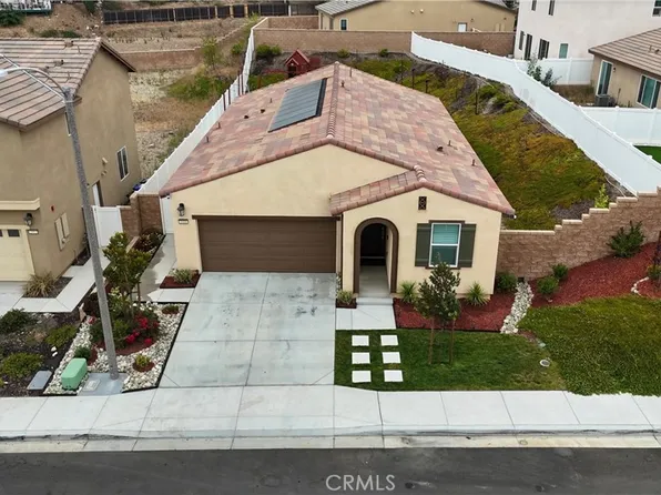 2416 Powell Dr, Rialto, CA 92377