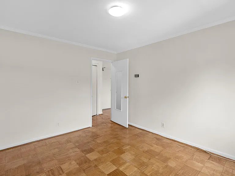 4570 Macarthur Blvd NW #107 — Photo 17