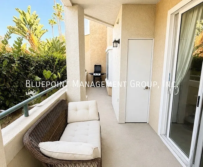 2150 Camino De La Reina #4106 — Photo 11