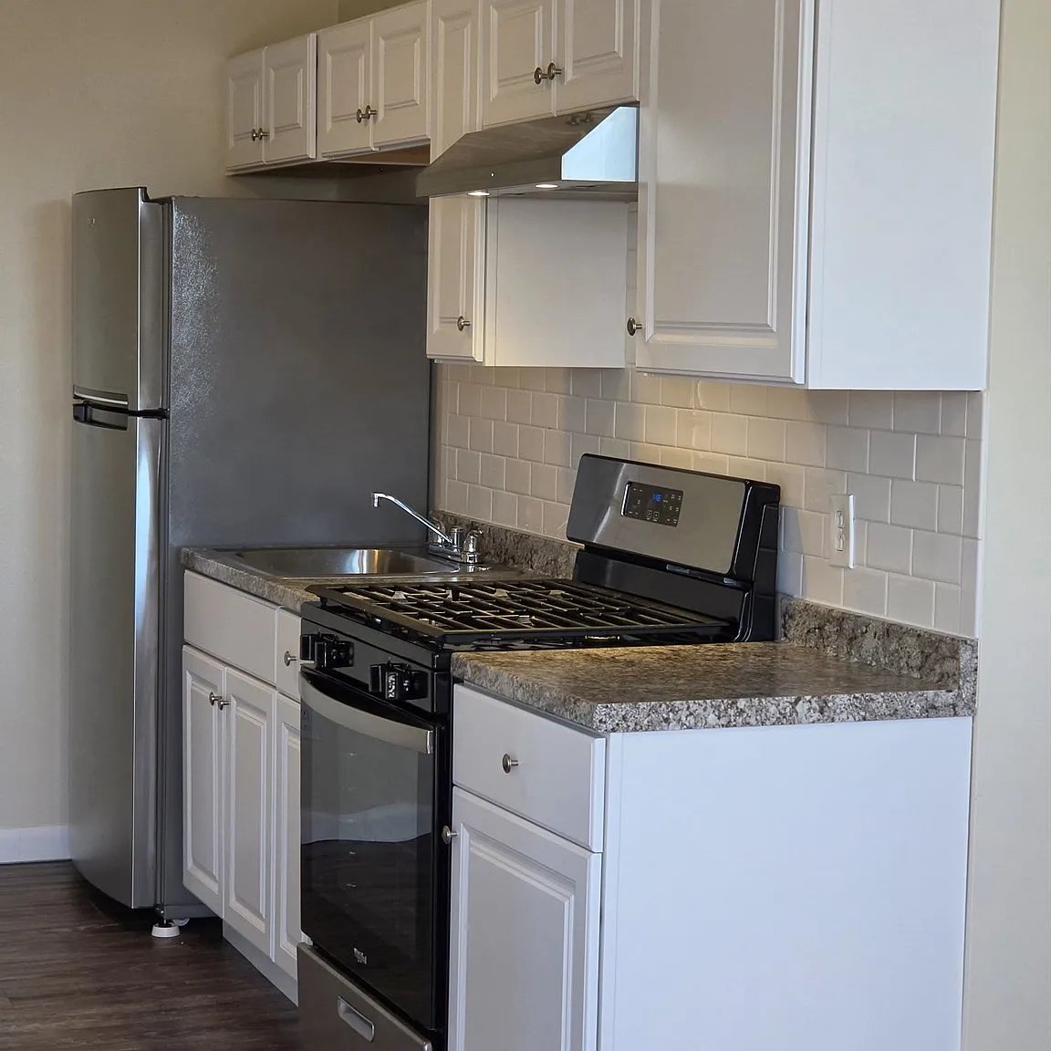 1 bed, 1.0 bath, 502 sqft, $1,850 — Photo 1
