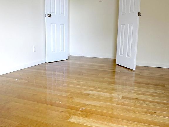 4th image of 241 W 115th St APT 4A