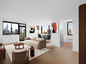 124 W 60th St