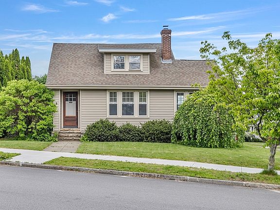 2nd image of 53 Hillcroft Ave