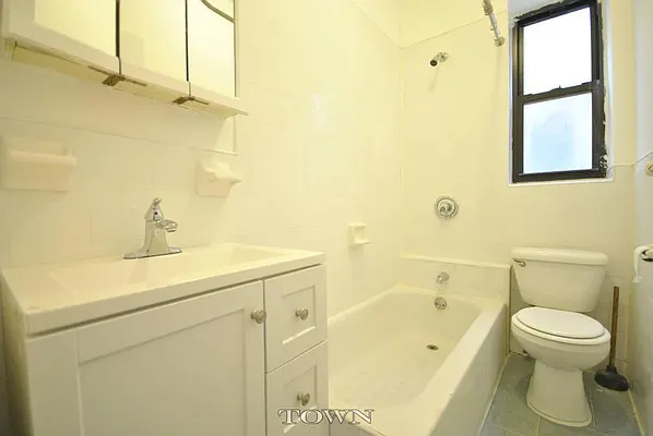 Rented by Town Residential | media 24