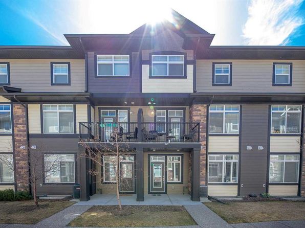 314 S Wentworth Row SW, Calgary, AB T3H 1W7