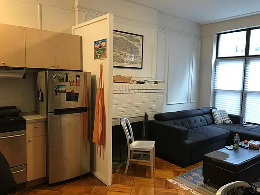 Rented by Halstead Real Estate | media 18