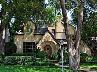 1814 Mayflower Dr, Dallas, TX 75208