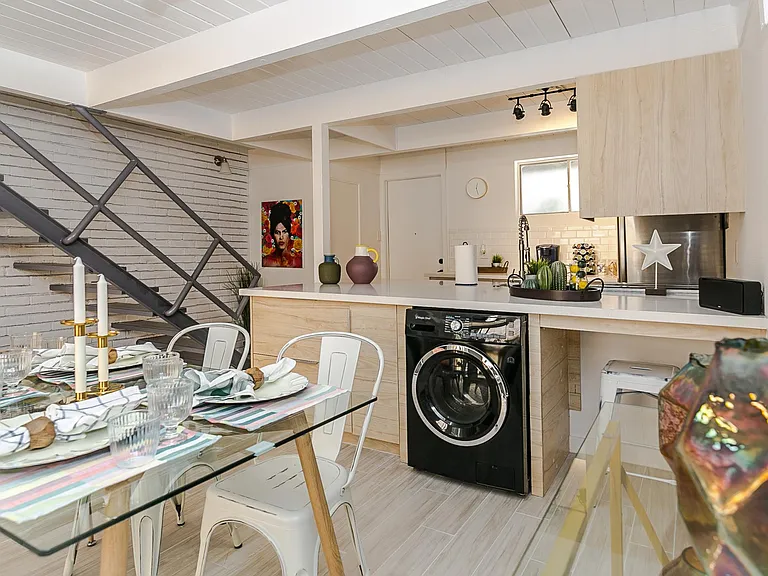 2232 Bellefontaine St #7 — Photo 6
