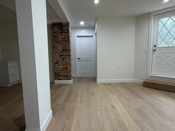 1046 N Rockwell St #1G, Chicago, IL 60622