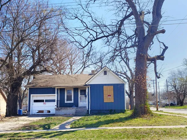 2302 N Taylor Avenue, Springfield, MO 65803