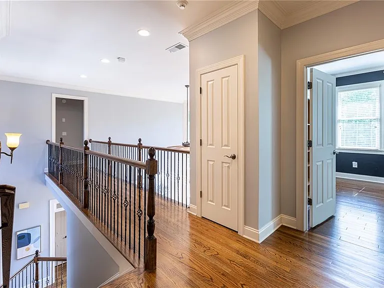 2360 Manor Creek Ct — Photo 38