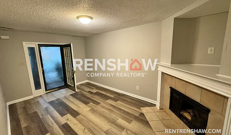 7251 Calebs Ln — Photo 3