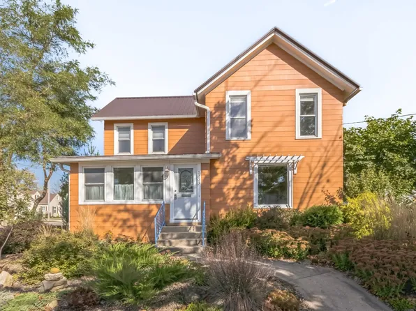 2203 16th St, Monroe, WI 53566