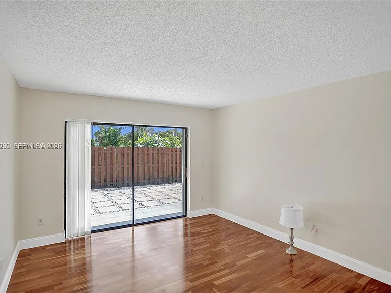 11529 SW 133rd Ter — Photo 23
