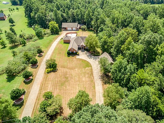 ALL Brick home 3 bay shop