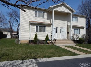 38 Davids Ct #C, Dayton, NJ 08810