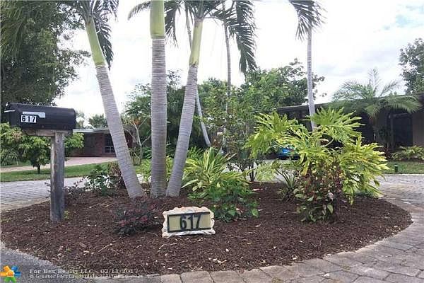 1st image of 617 NW 21st St