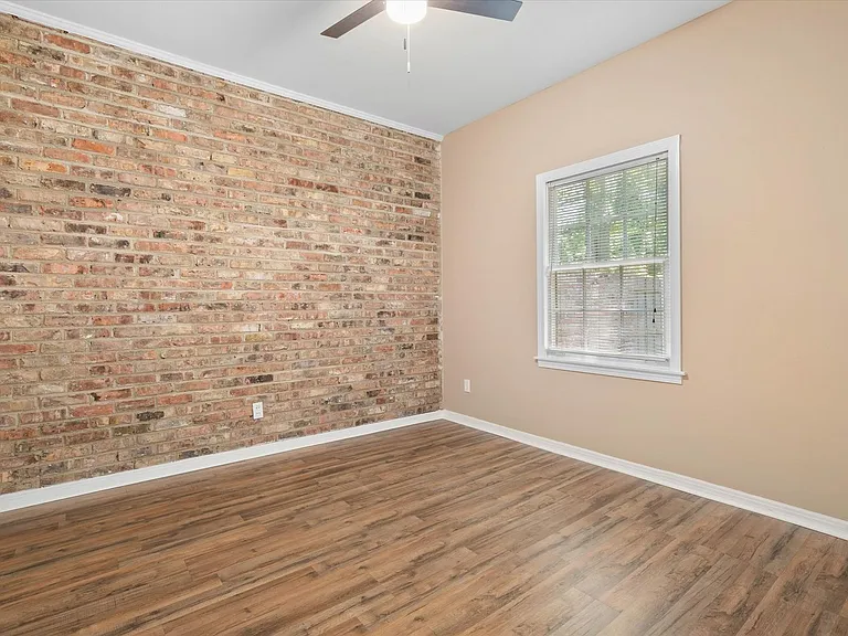2825B Cottage Hill Rd — Photo 17