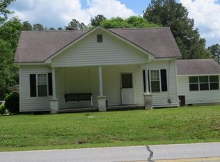 296 Clearwater Rd, Sharpsburg, GA 30277