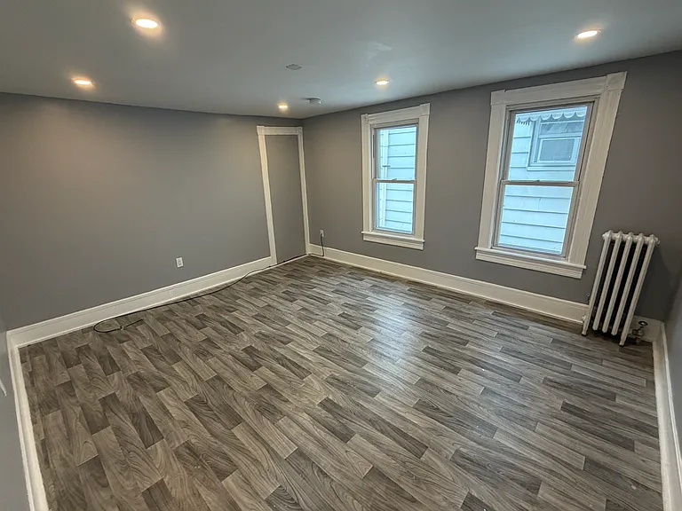 569 Main St #A — Photo 5