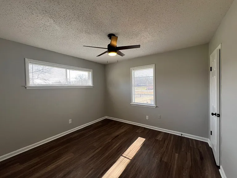1795 Tampa Cv — Photo 5