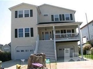 734 Cutter Ct, Kure Beach, NC 28449
