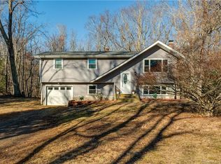 371 Warrenville Rd, Mansfield, CT 06250
