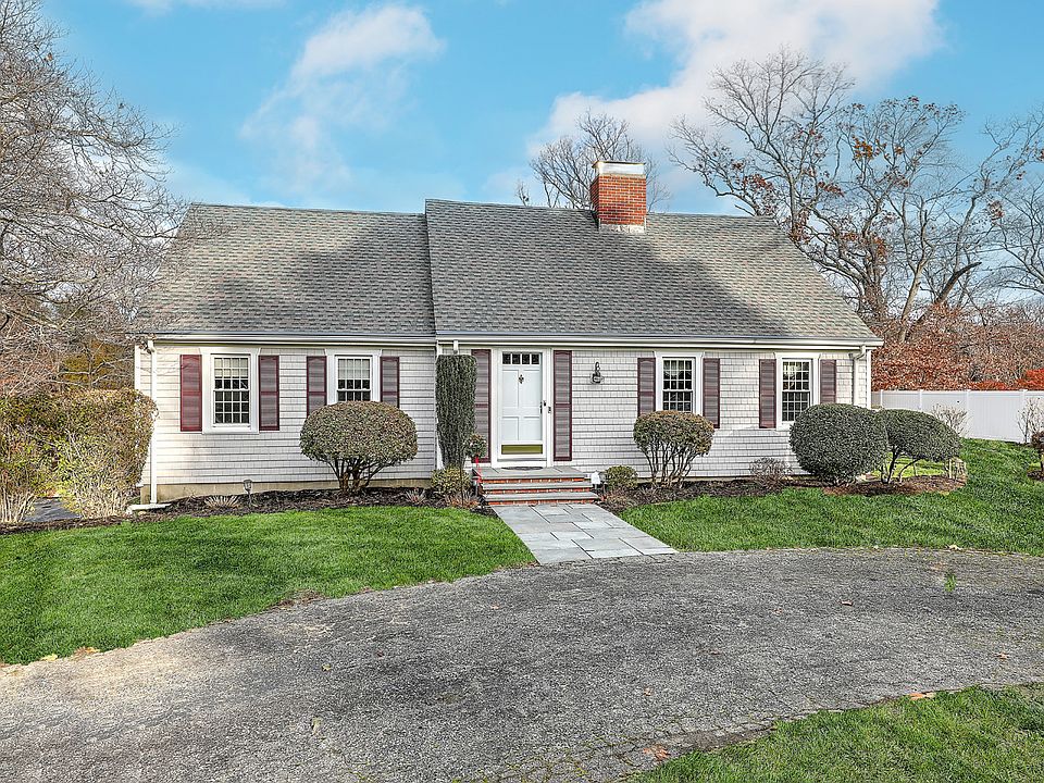 1st image of 155 Cedar Ave